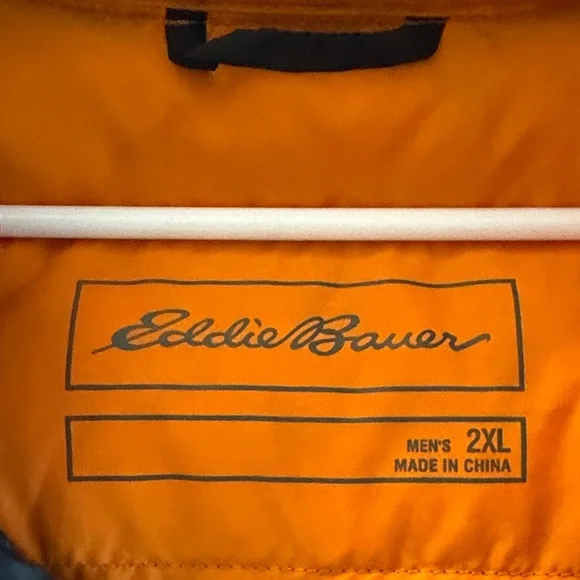 Eddie Bauer Men's Black and Orange Puffer Jacket 2XL - Picture 8 of 8